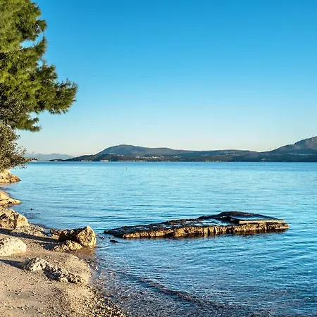 Old Boat Double 10 *